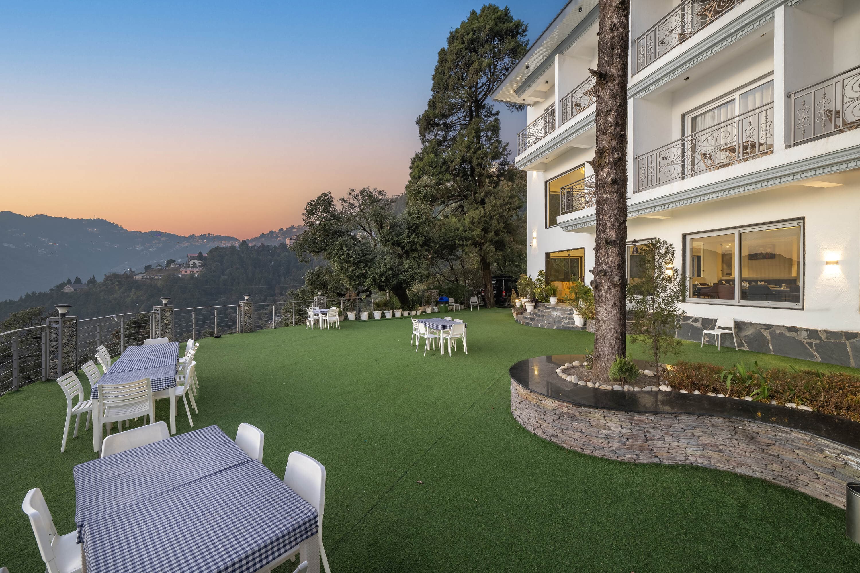 Hotel image 12