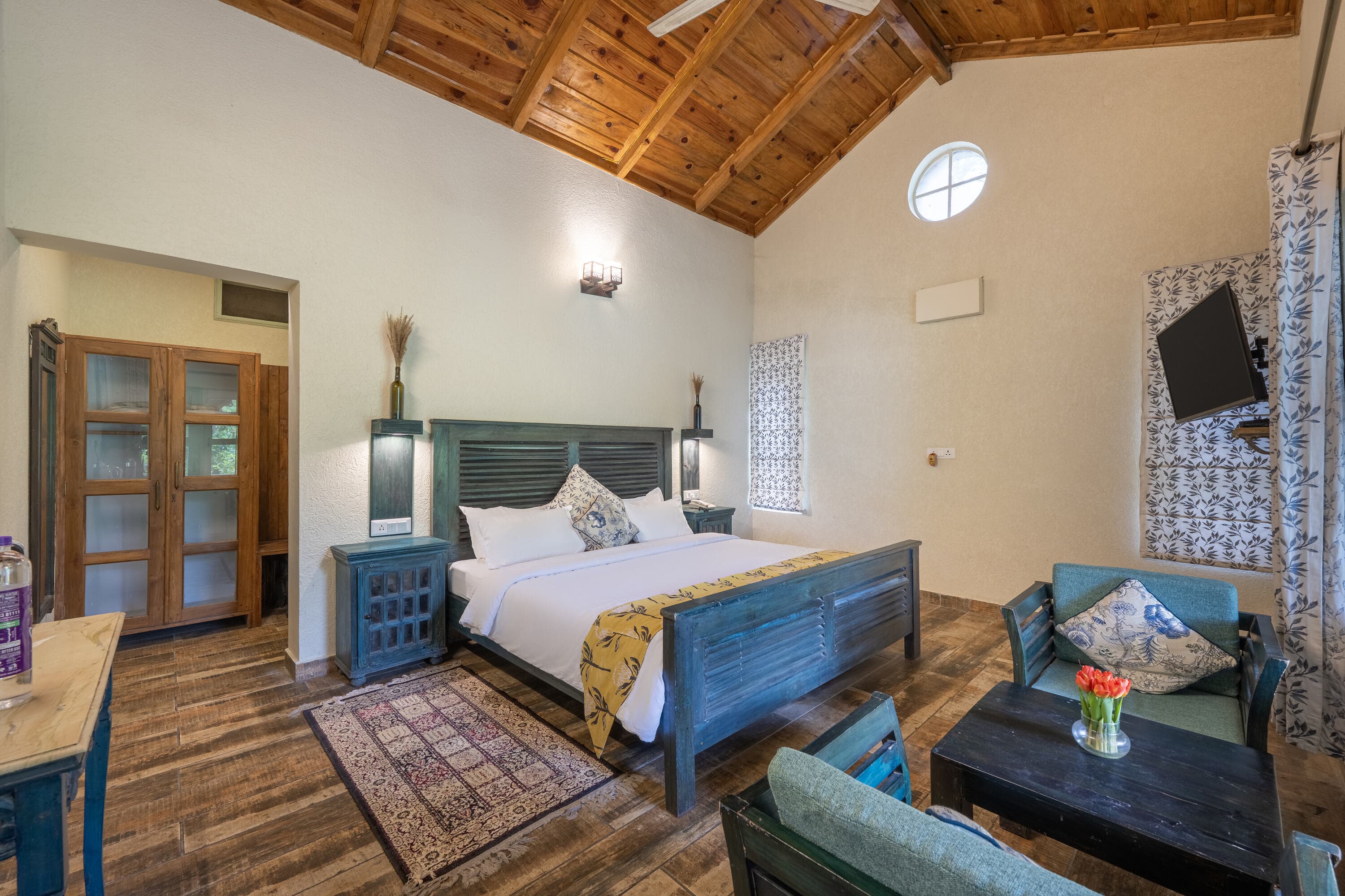 Deluxe Room with Balcony (Forest View) - Image 1