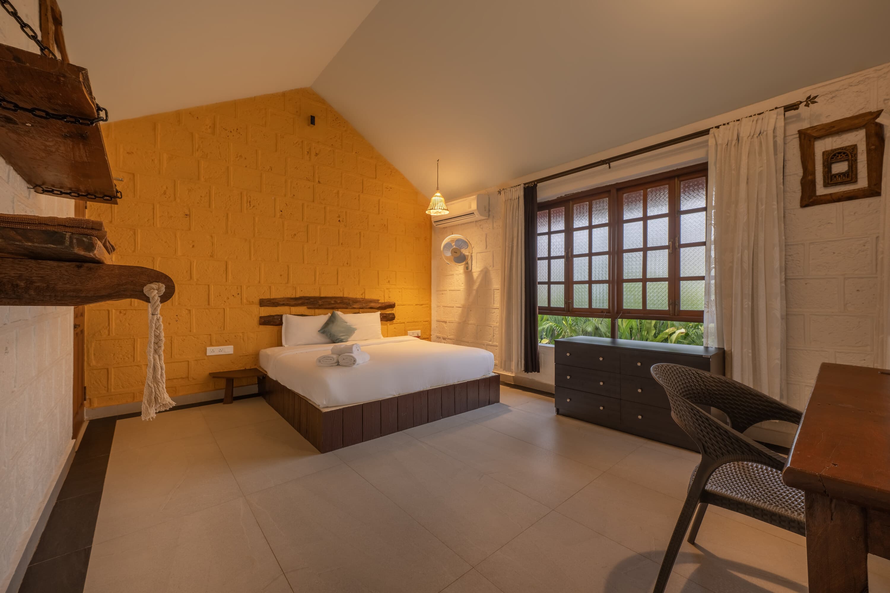 Luxury 02 BHK Villa With Private Pool - Image 1