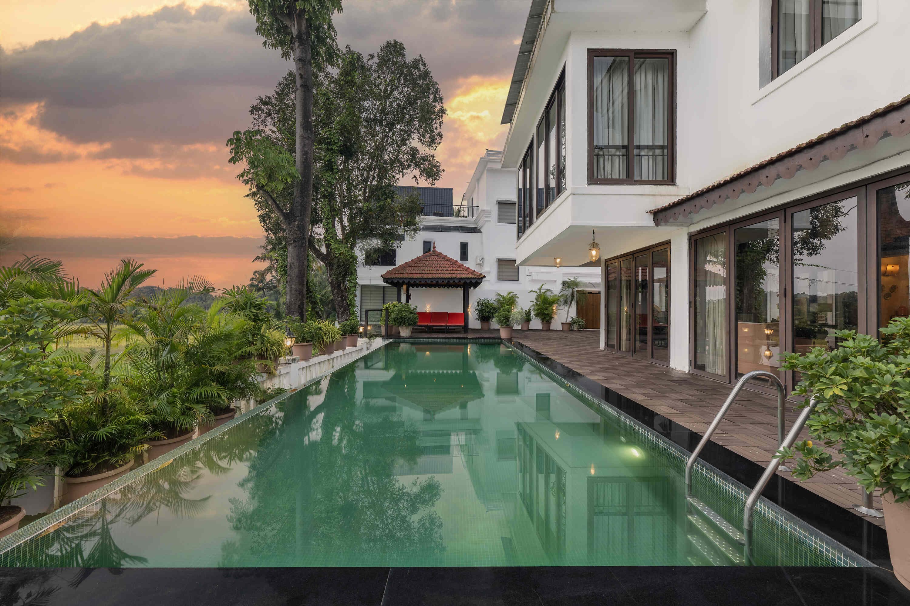 Modern 06BHK Villa with Private Pool - Image 1
