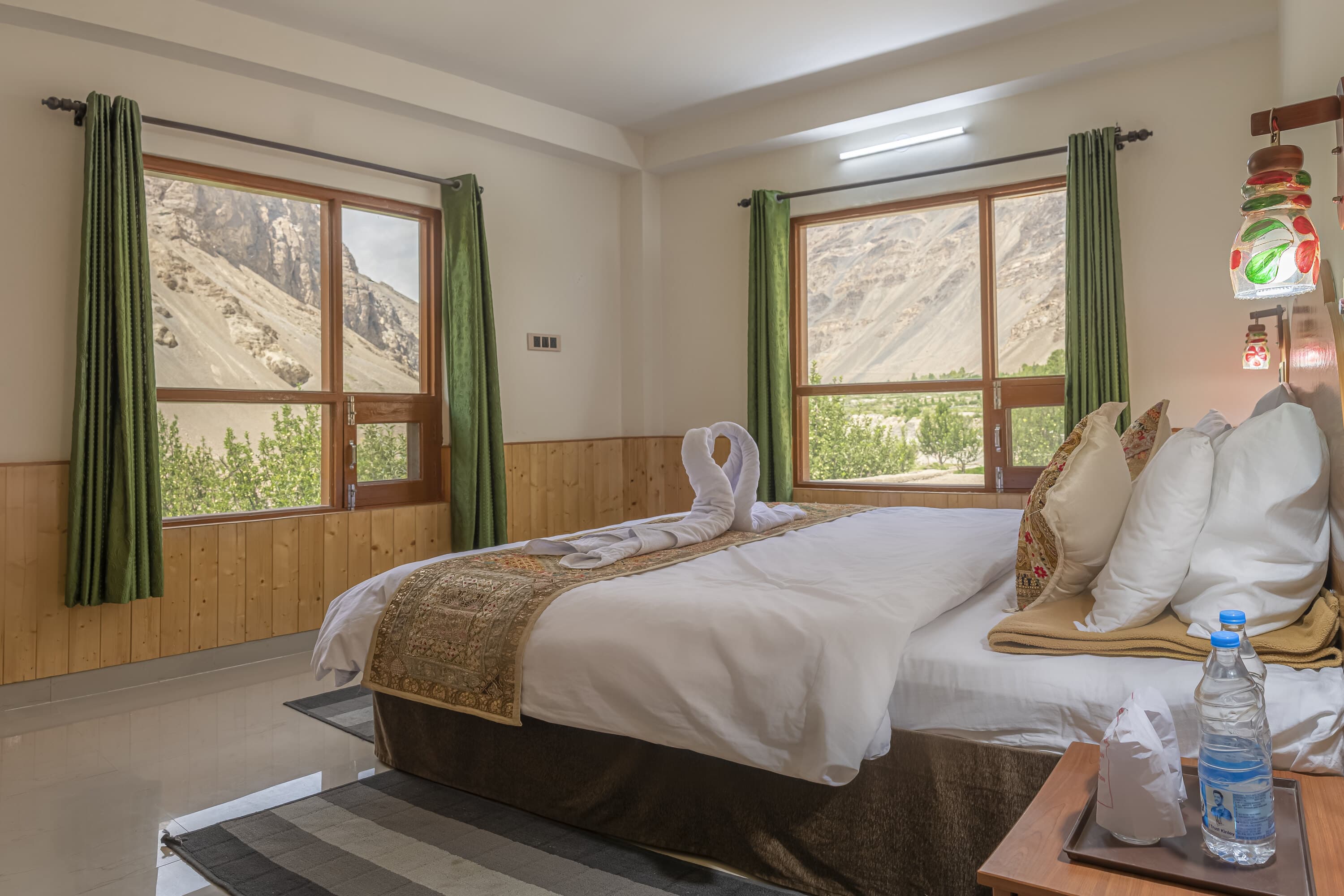 Deluxe Room - Image 1
