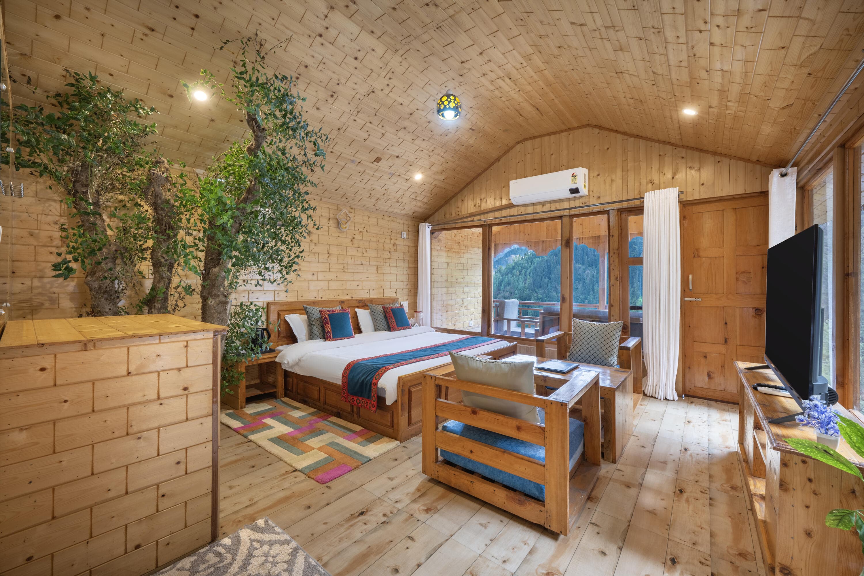 Whispering Tree Cottage with Balcony (Valley View) - Image 1