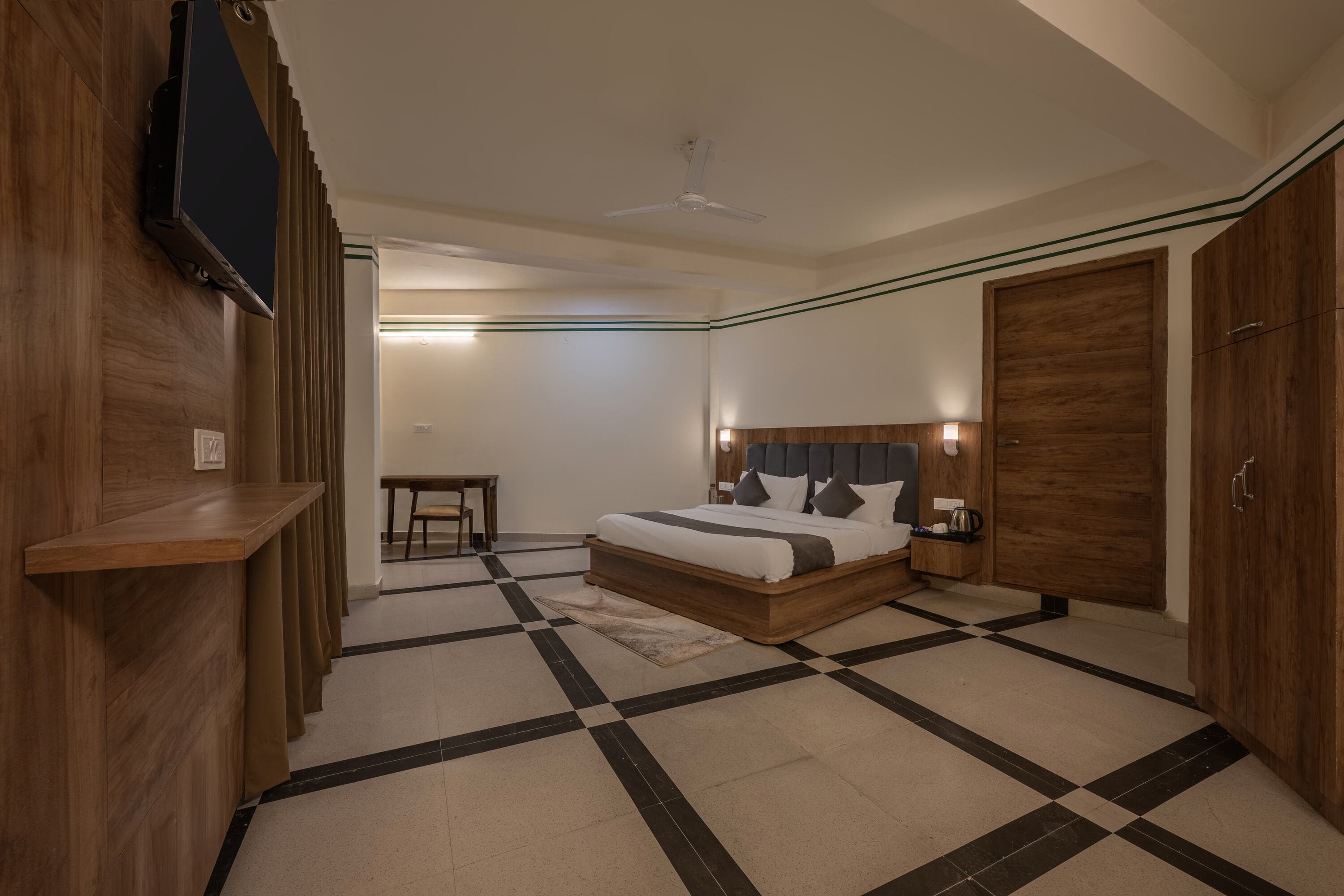 Standard Room (Non View) - Image 1